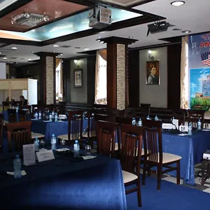 Bar Restaurant America Hotel